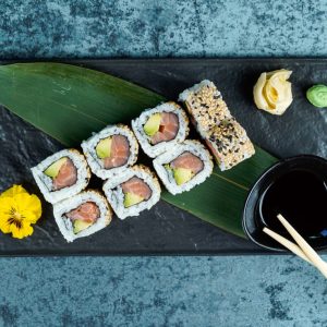 Tuna avokado roll